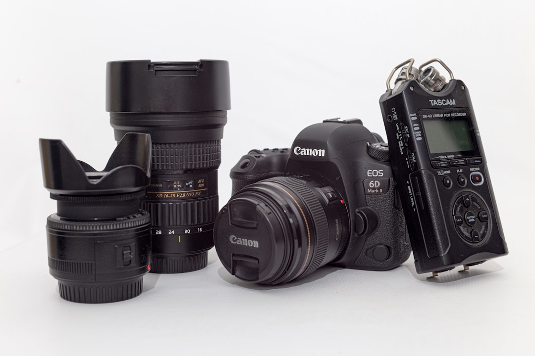 The Ultimate Checklist for Shopping Photography Equipment Online